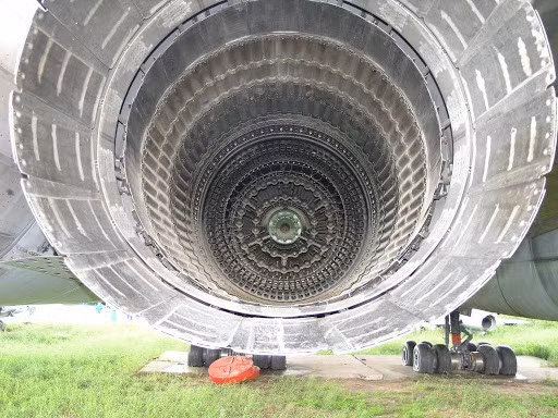 Hơn nữa động cơ nội địa mới không chỉ dành cho "Thiên nga trắng". Trong tương lai, nó được lên kế hoạch để cài đặt trên oanh tạc cơ PAK DA "Poslanhik" đầy hứa hẹn.