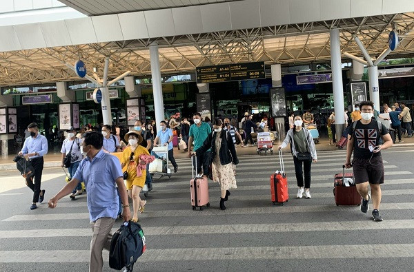 Giá vé máy bay Tết 2023 cao ngất ngưởng Gia ve may bay Tet 2023 cao ngat nguong