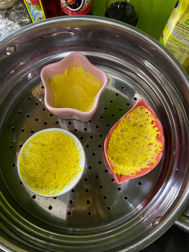 Co gai sang tao caramen nguyen lieu khac 