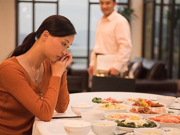 Neu duyen vo chong da het, cang niu keo cang them dau long