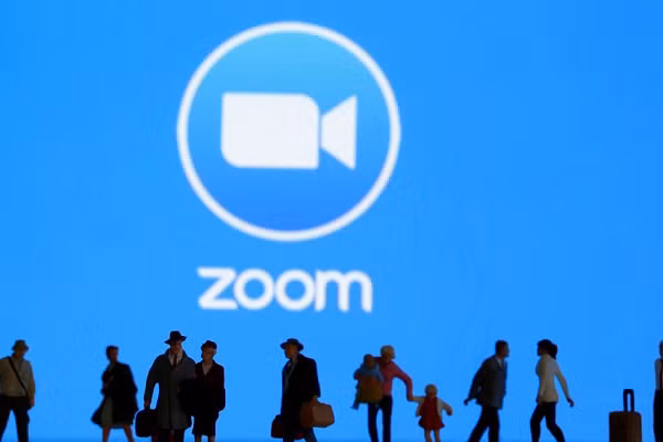 Zoom “no” chuyen co 300 trieu nguoi dung moi ngay