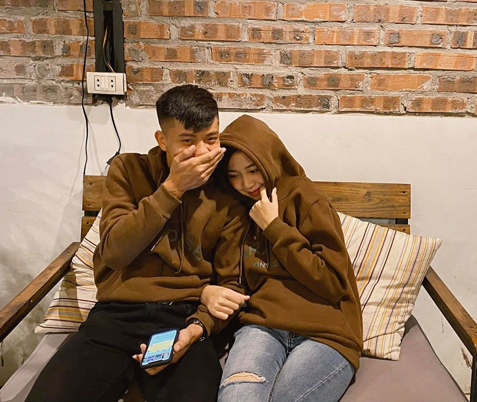 Van Duc duoc ba xa trang diem cho xinh ngat-Hinh-4