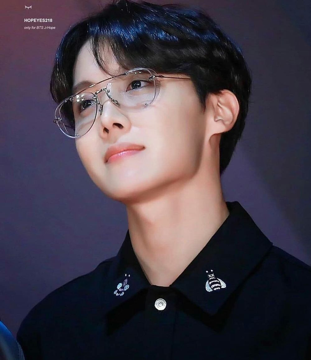 Thanh vien giau co nhat: Tuong Jennie hoa ra la Lisa-Hinh-5