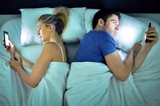 7 viec tuyet doi khong nen lam vao buoi toi de co the khoe manh-Hinh-2