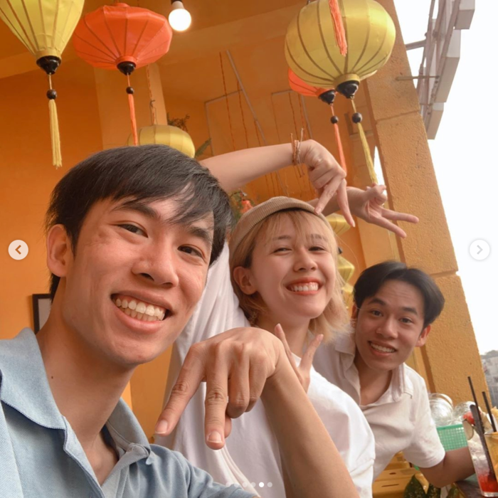 Hau Hoang bat tay 1977 Vlog 