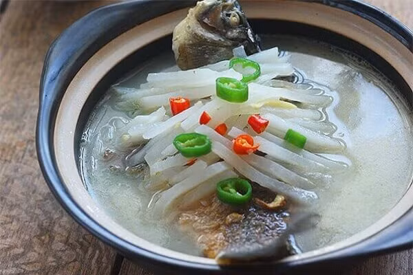 Bien cu cai trang thanh doc duoc neu ket hop voi 6 loai thuc pham nay