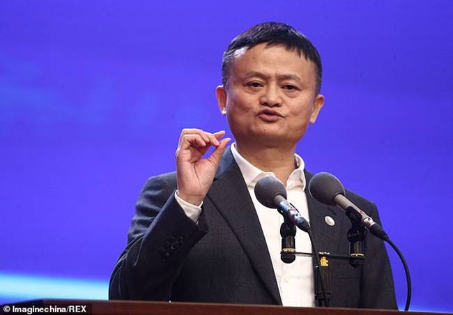 1 triệu khẩu trang này sẽ do một hiệp hội tư nhân quản lý và phân phối cho các cơ quan y tế bị thiếu hụt khẩu trang sau khi tham khảo ý kiến của Bộ Y tế, Lao động và phúc lợi Nhật Bản cũng như các tổ chức khác. 