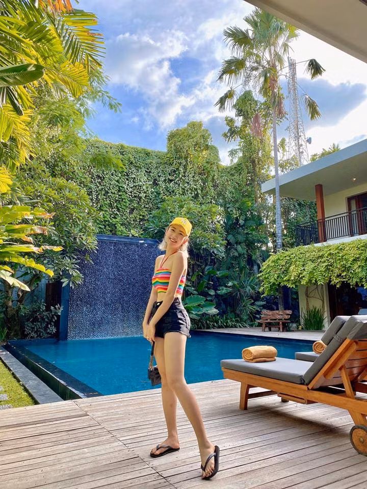 Bộ phim “Gạo nếp gạo tẻ 2” với sự tham gia của Thúy Ngân sẽ được phát sóng vào trung tuần tháng 3, nữ diễn viên hy vọng bộ phim sẽ nhận được nhiều sự yêu thích từ khán giả.