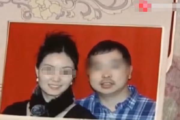 Phat hien bi mat kinh hoang ve chong, vo phan uat nhay lau tu sat