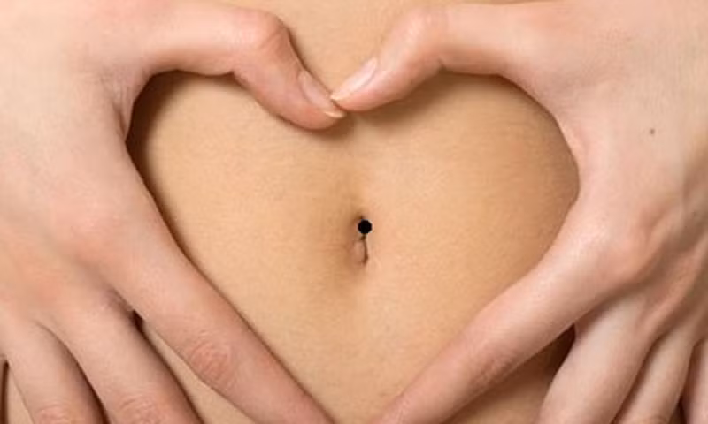 Nhìn rốn 3 giây biết ngay vận số sang hèn, phú quý đến đâu - Hình 2 Nhin ron 3 giay biet ngay van so sang hen, phu quy den dau-Hinh-2