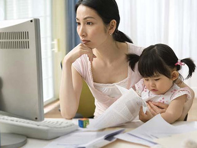 Lam viec o nha thoi Corona: Khong sung suong nhu ban van tuong