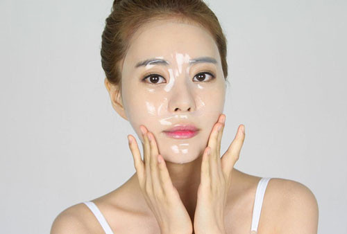 Dap mat na moi ngay la bi quyet lam dep cua nu than Pham Bang Bang