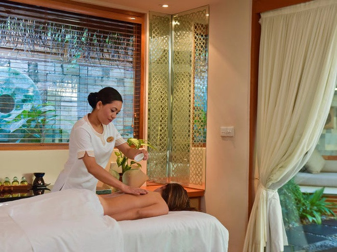 Baros Maldives có 4 khu vực spa với đa dạng các hình thức trị liệu, chăm sóc sắc đẹp, sức khỏe.