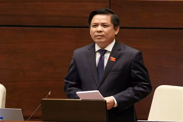 Bo truong Nguyen Van The da nhan loi bao nhieu lan?