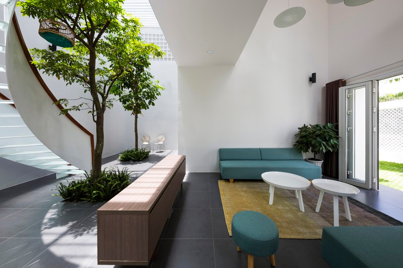 Ngoi nha khong tuong ngan cua gia dinh 6 nguoi