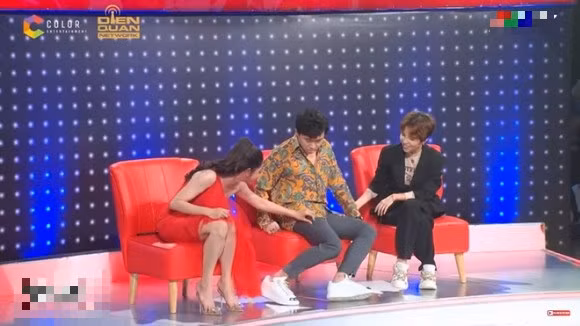 Tran Thanh xau ho vi su co rach quan tren song truyen hinh