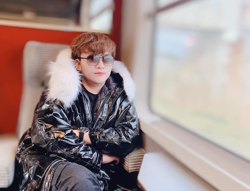 Da trang ap dao Ngoc Trinh, MC Dai Nghia qua quyet khong dung app-Hinh-2