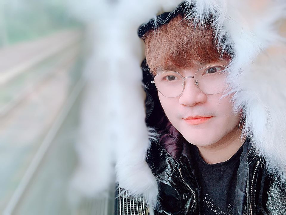 Da trang ap dao Ngoc Trinh, MC Dai Nghia qua quyet khong dung app-Hinh-4