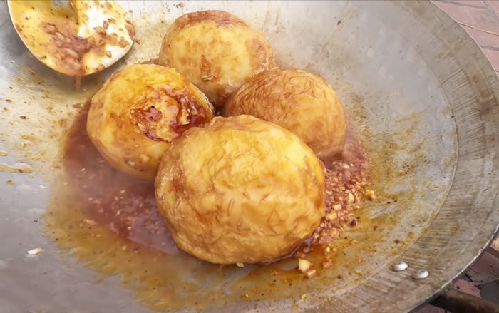 Lam mon trung da dieu khong lo, Ba Tan bi dan tinh chi ra loi sai-Hinh-2