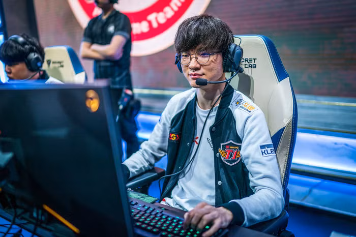 Game thu Faker chi tieu tan tien du nhan luong cung 64 ty dong