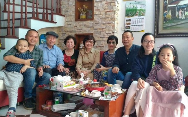 Sau 15 năm "Chiếc Nón Kỳ Diệu" lên sóng và 30 năm cống hiến cho Đài truyền hình VTV, nhà báo Lại Văn Sâm đã nghỉ hưu vào năm 2017. Sau khi về hưu, cuộc sống của ông thảnh thơi hơn, không bị áp lực như trước. Giờ đây, ông vẫn đi dẫn chương trình, chỉ làm những điều mình thích, khác với trước kia làm những điều mình cần phải làm theo nhiệm vụ. Thế nhưng vì thoải mái lựa chọn mà nhà báo tâm sự rằng thu nhập của ông bây giờ còn tốt hơn lúc đương thời.