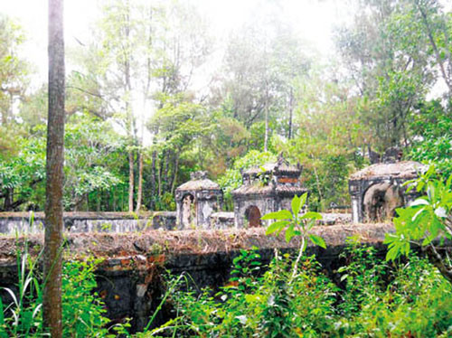 Hoang lanh khu mo dia thai giam voi cai chet khac nguoi