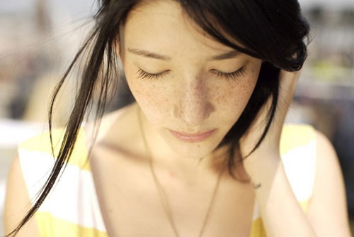 Cach tri tan nhang bang dau dua 4 lan/tuan de dat hieu qua cao