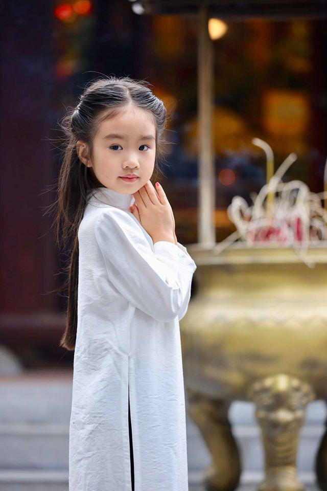 Mau nhi 6 tuoi nguoi Viet giong 