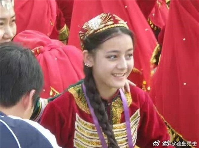 Đường nét của hiện tại đã được thể hiện rõ từ khi cô mới 14-15 tuổi.