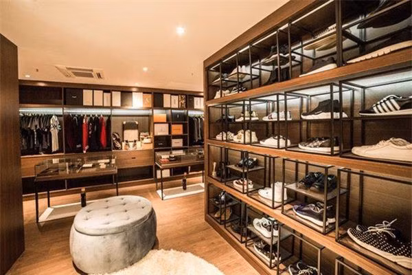 Vu Khac Tiep o nha 10 ty, mua them biet thu canh Ngoc Trinh-Hinh-5