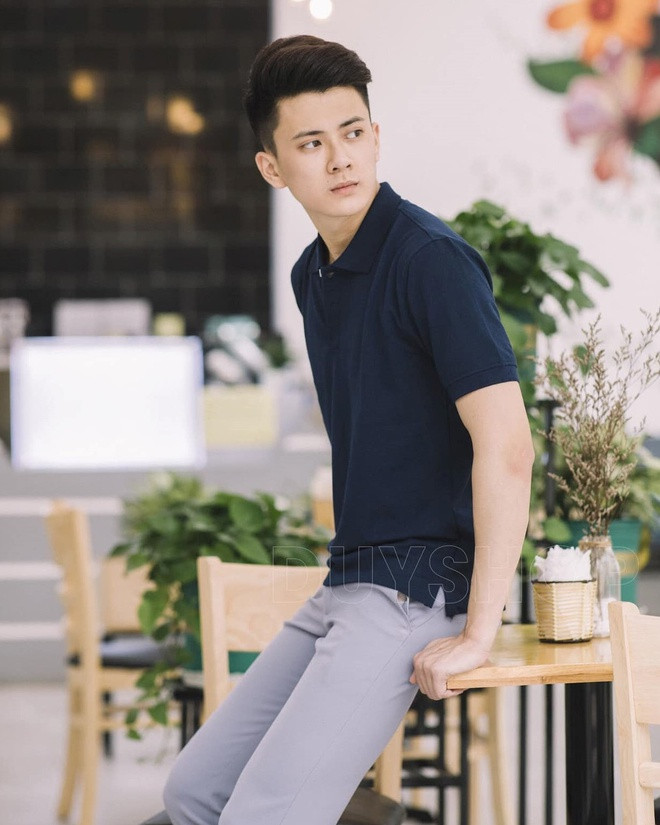 Hiện ngoài làm mẫu ảnh và đôi khi tham gia diễn xuất, Quang Lâm nói cậu có thể chơi được nhiều môn thể thao như cầu lông, bóng chuyền, bóng rổ và biết 1 chút về nhảy.