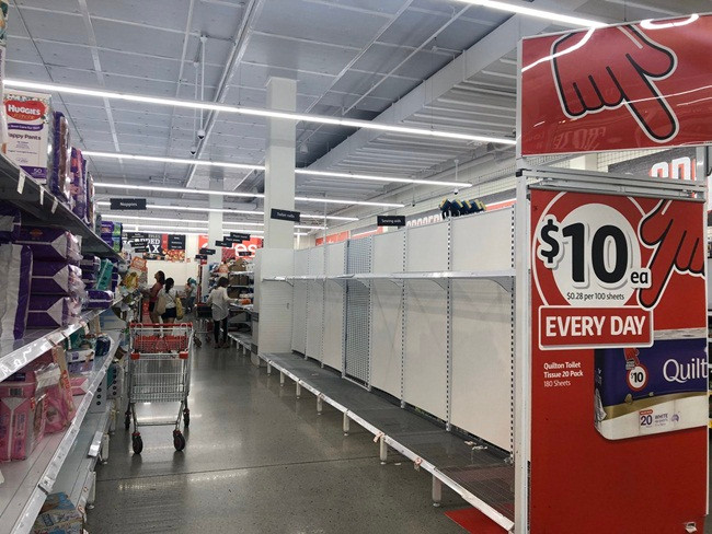 Đánh nhau vì tranh giấy vệ sinh, 2 người phụ nữ nhận cái "kết đắng" - Hình 10 Danh nhau vi tranh giay ve sinh, 2 nguoi phu nu nhan cai