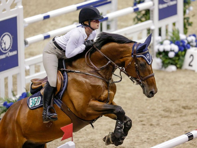 Để hỗ trợ niềm đam mê của con gái, tỷ phú Bill Gates đã chi đến 37 triệu USD để mua một trang trại ở bang Florida, Mỹ cho cô tập luyện cưỡi ngựa. Ảnh: AP.