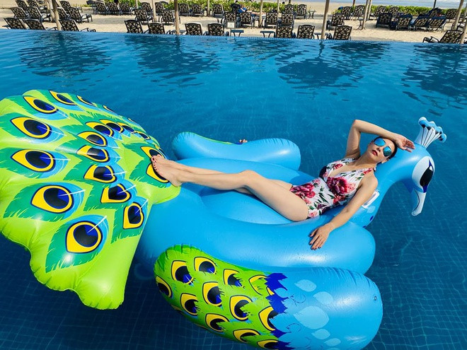 Sắc đẹp Hà Kiều Anh ở tuổi 44 Sac dep Ha Kieu Anh o tuoi 44