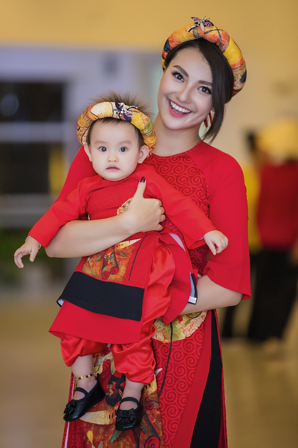 Hong Que mot thoi “noi loan” thay doi the nao khi lam me don than?-Hinh-2