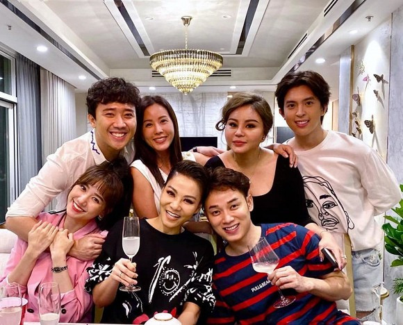 Hoa hau Thu Hoai ngo ra nhieu dieu tu cai tat cua co ban than-Hinh-2