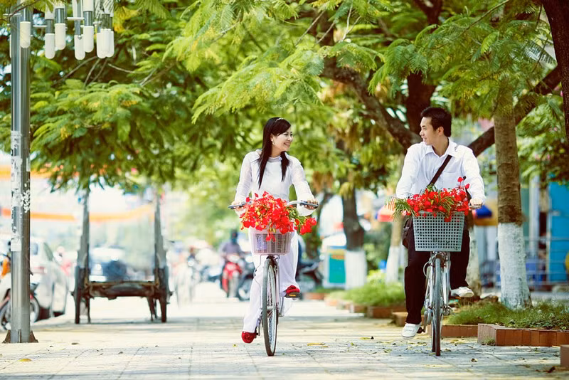 Xin duoc lam con nuoi de phung duong cha me nguoi yeu cu