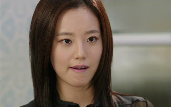 Khien trach con dau hay ngu nuong, me chong nhan trai dang