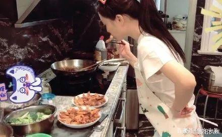 Bi len an du doi vi 'cam sung' Gia Nai Luong, Ly Tieu Lo hien song ra sao?-Hinh-2