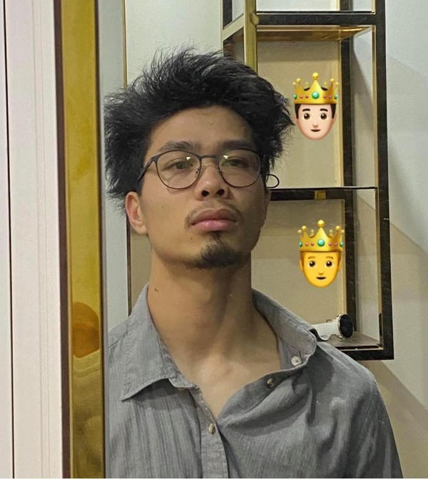 Sau 3 tuan o nha cach ly, Cong Phuong bong hoa Den Vau