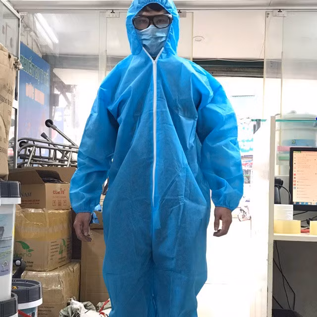 Thoi trang e am, shop va hang thoi trang chuyen sang ban do chong dich