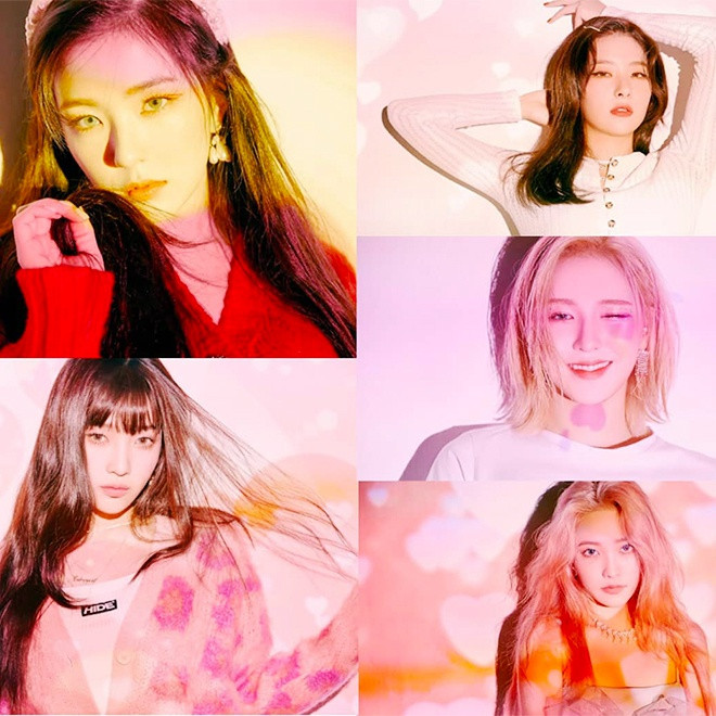 Dầu gội tím - bí quyết giữ màu tóc nhuộm luôn sống động và lâu phai: Các cô gái Red Velvet thường thay đổi màu tóc để phù hợp phong cách chủ đề của ca khúc mới. Màu nhuộm sáng như vàng, bạch kim, hồng… buộc các thành viên phải tẩy tóc và dễ gặp phải tình trạng tóc khô xơ, hư tổn nghiêm trọng. Khi đó, dầu gội tím là "vị cứu tinh" cho mái tóc nhuộm màu liên tục của Red Velvet. Dầu gội tím có tác dụng khử oxy hóa, trung hòa các sắc tố vàng, đồng thau và đỏ xuất hiện trên tóc do quá trình oxy hóa ở tóc nhuộm gây ra. Đồng thời, dầu gội tím giúp tăng độ lên màu, tăng độ bóng và mang lại sự mềm mượt cho tóc nhuộm. Ảnh: @wendybae94.