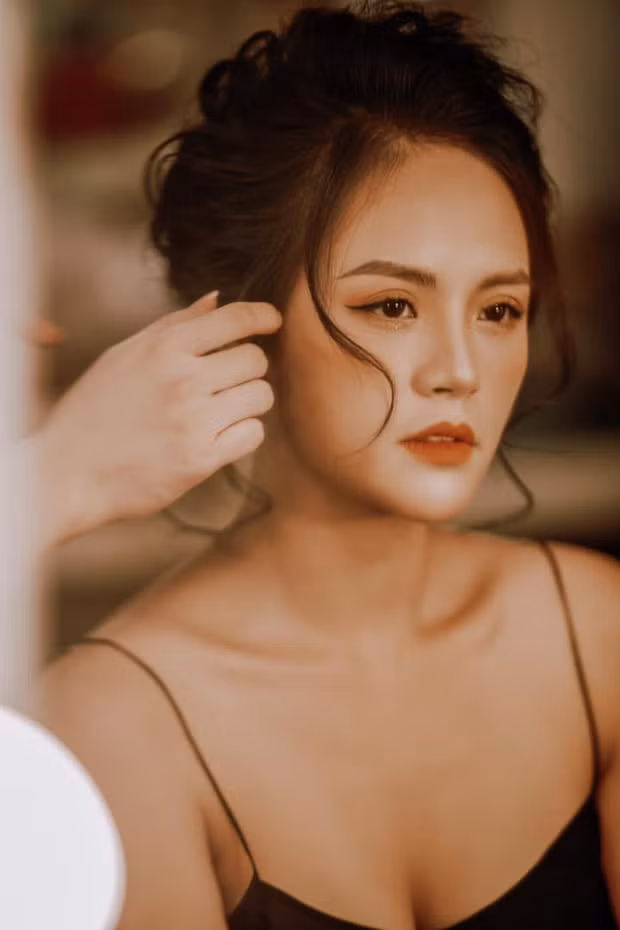 Dan sao Viet lien tuc vuong phai nhung scandal anh huong ten tuoi