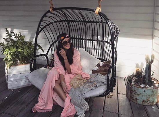 Khối tài sản của gia đình để lại đủ sức cho người thừa kế như cô sống sang chảnh từ giờ đến cuối đời.