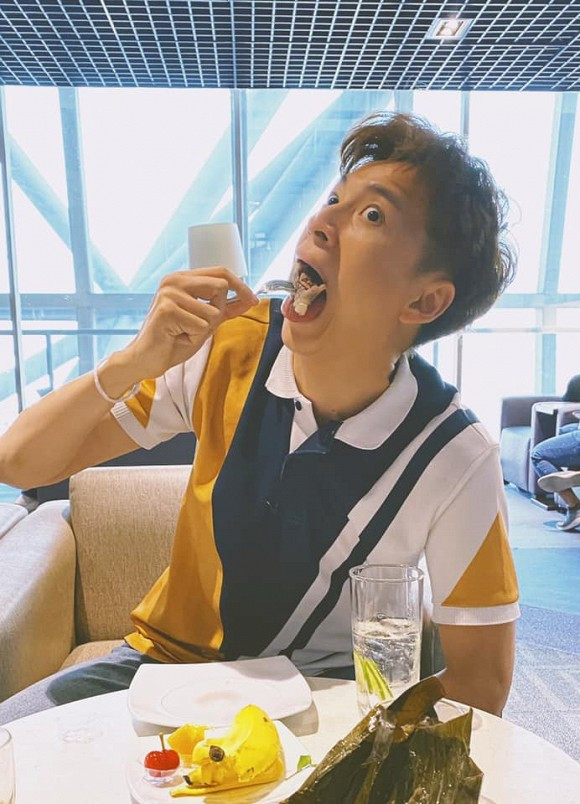 Ngo Kien Huy dim hang Jun Pham khi du lich chung-Hinh-4