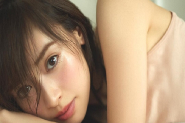 Tướng người phụ nữ nhiều chuyện, thích gây thị phi Tuong nguoi phu nu nhieu chuyen, thich gay thi phi