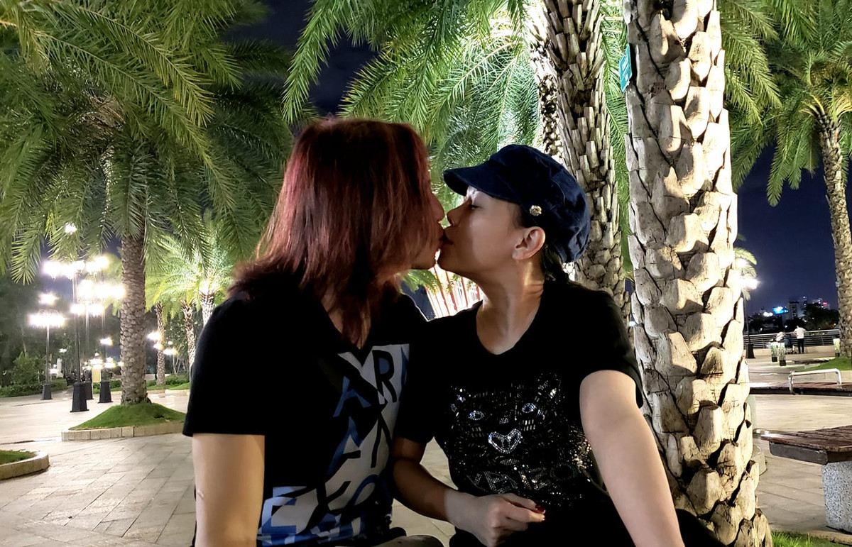 Chan dung nguoi dan ong trung 