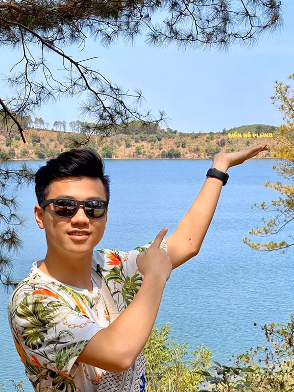 Me khoe anh nhung con trai moi la nguoi duoc chu y-Hinh-4