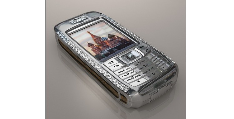 Chiếc crypto Diamond này có lẽ là smartphone đắt nhất thế giới có giá 1,3 triệu USD (khoảng 30 tỷ đồng). Điện thoại này chạy trên Windows CE, được trang trí với 50 viên kim cương. Ngoài ra, thiết bị còn được trang bị công nghệ bảo mật cao cấp giúp chống lại các vụ tống tiền công nghệ, bảo vệ đánh cắp thông tin.