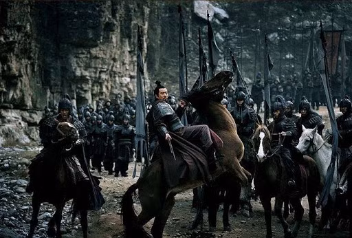 Luu Bi vuot mat Tao Thao: Hoang de duy nhat duoc tho tai De vuong mieu